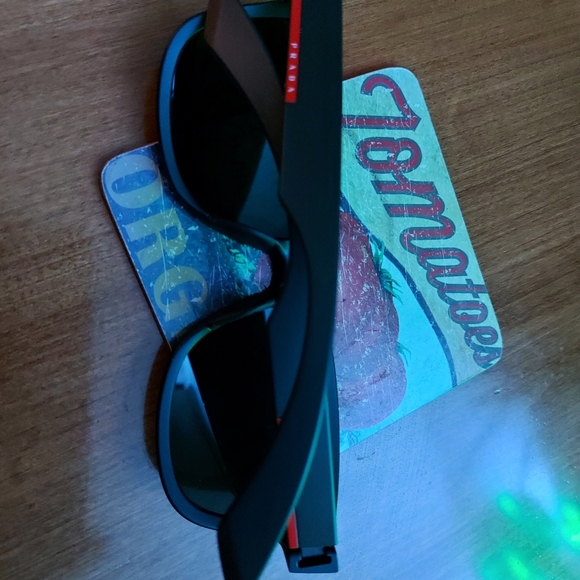 Authentic Prada Sunglasses SPS 03S POLARIZED. SIZE 57. MATTE BLACK. - Picture 6 of 6